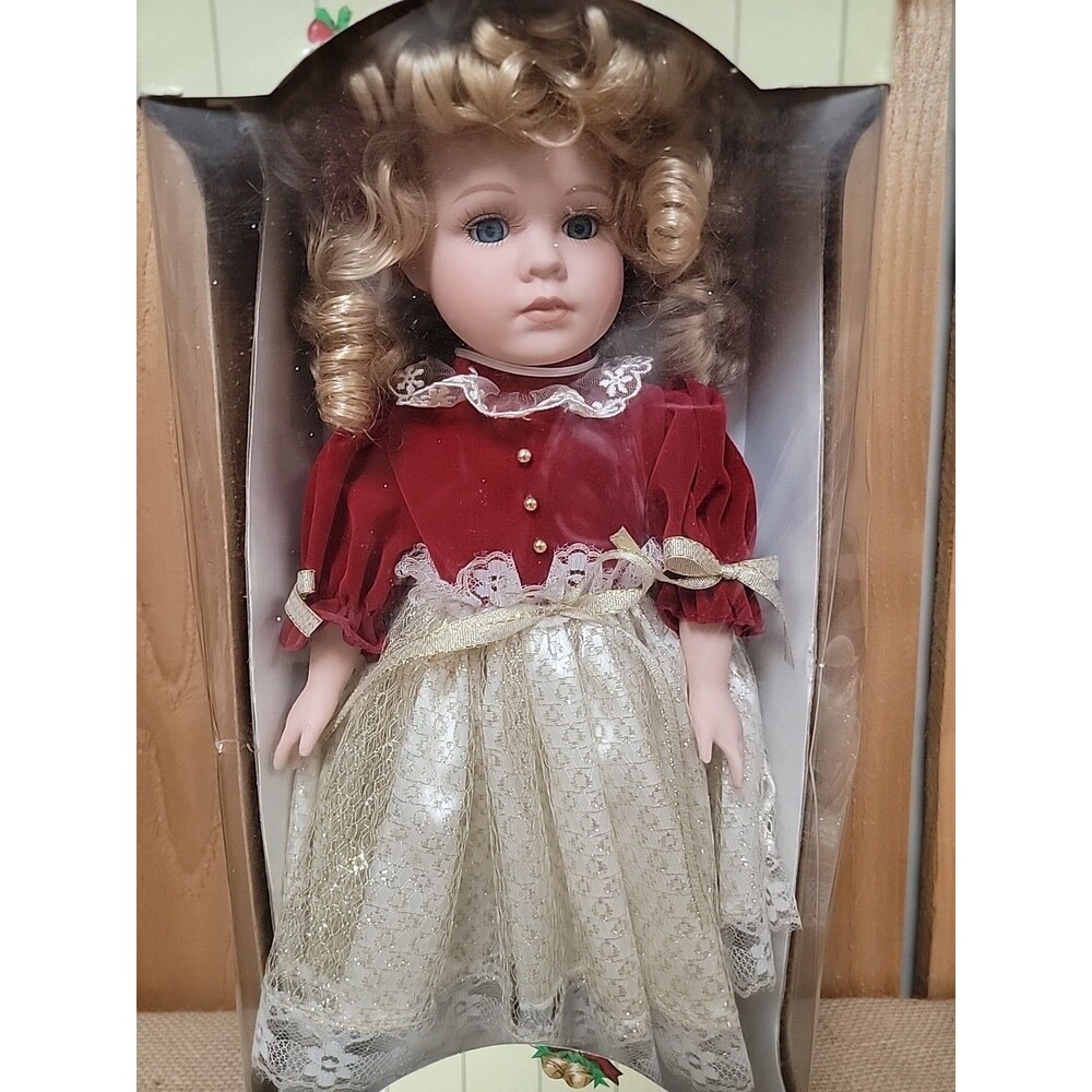 Vintage 1992 Christmas JCPenney Collectible Porcelain Doll New In Box